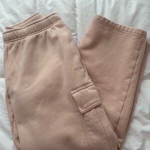 Aritzia Women's Blush Sweatpants